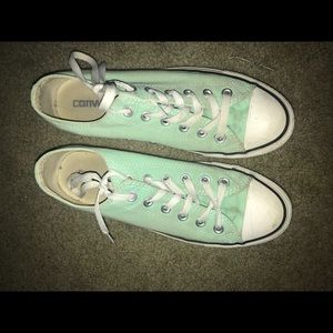Mint Converse